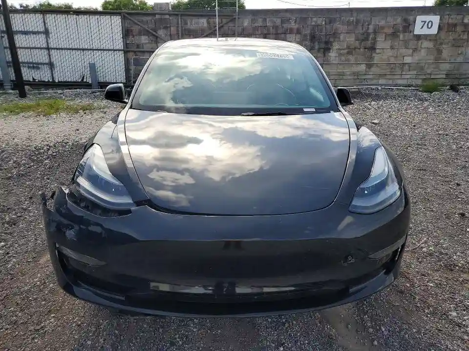 5YJ3E1EA3PF456298 2023 TESLA MODEL 3-4