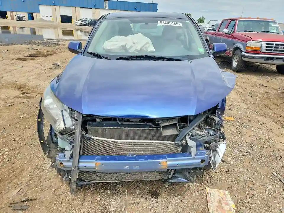 3CZRU6H37HG709801 2017 HONDA HR-V-4