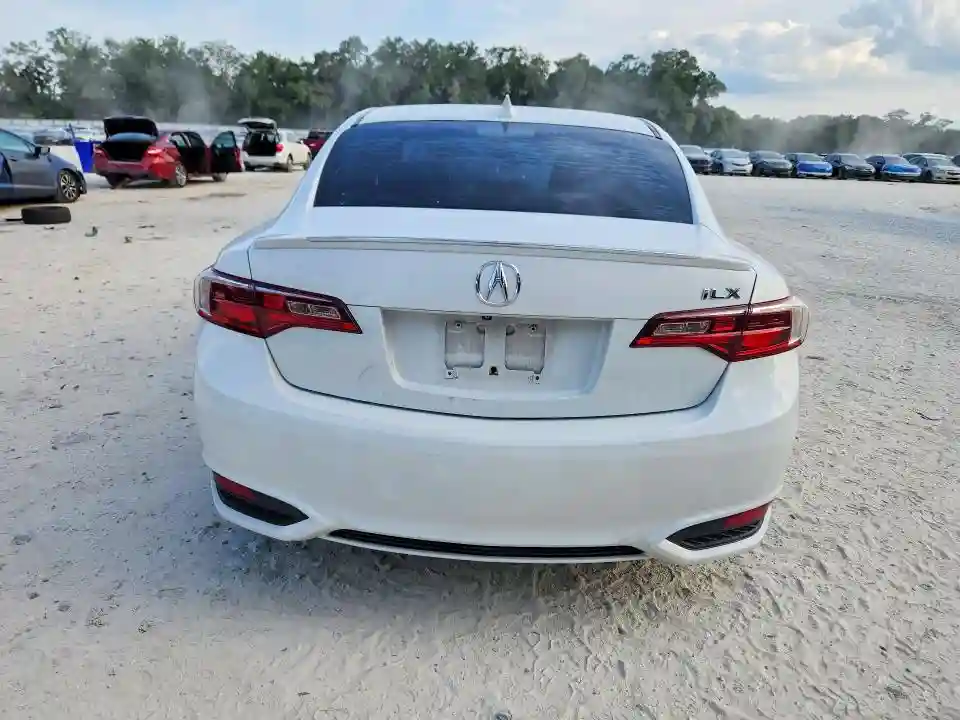 19UDE2F81GA015866 2016 ACURA ILX-5