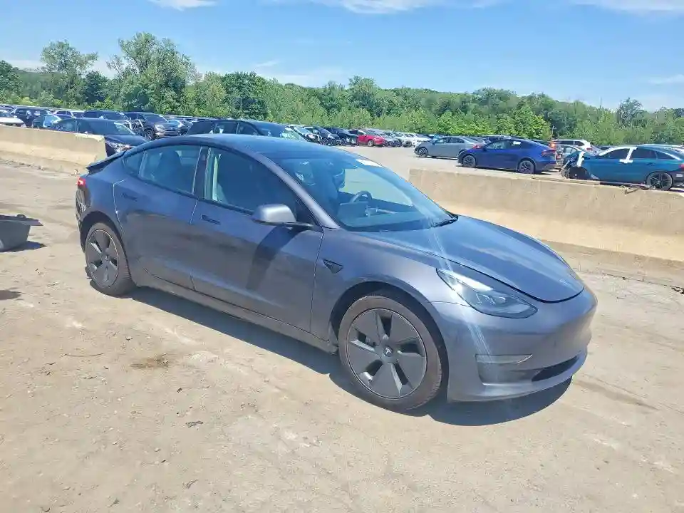 5YJ3E1EAXPF669166 2023 TESLA MODEL 3-3