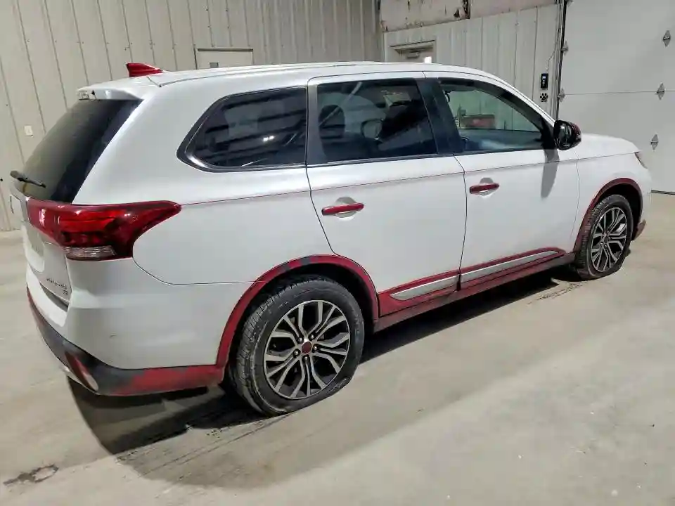 JA4AD3A34JZ032251 2018 MITSUBISHI OUTLANDER-2