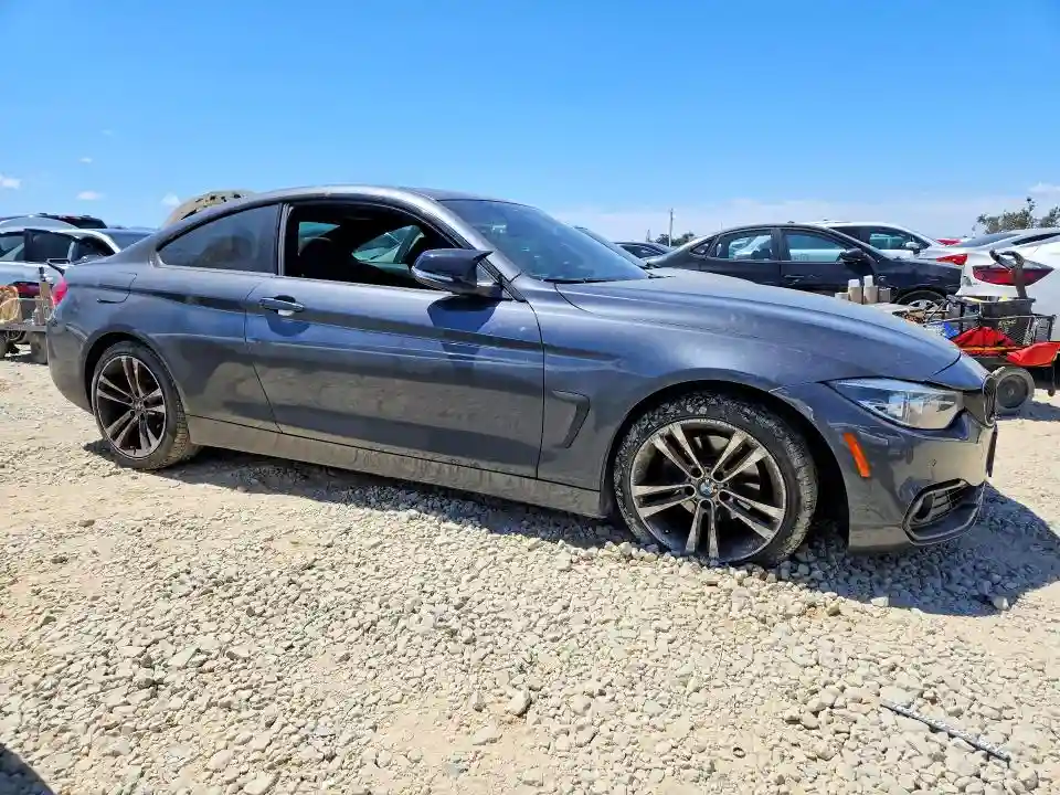 WBA4W3C56JAE99701 2018 BMW 4 SERIES-3