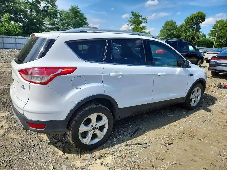 1FMCU9GXXEUC38409 2014 FORD ESCAPE-2