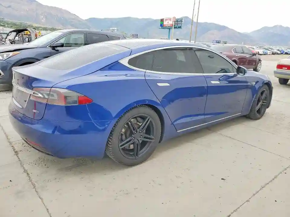5YJSA1E25GF136948 2016 TESLA MODEL S-2