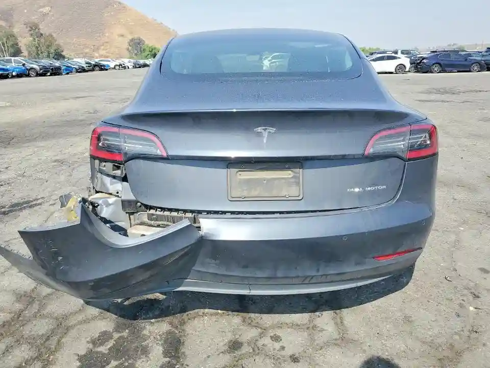 5YJ3E1EBXMF069171 2021 TESLA MODEL 3-5