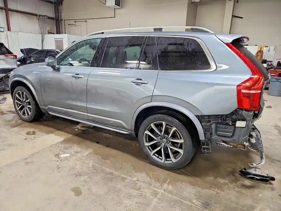 YV4A22PK1J1320874 2018 VOLVO XC90-1