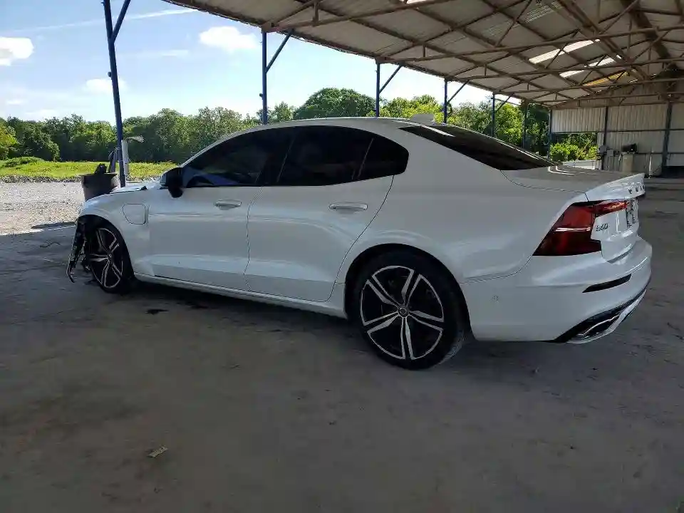 7JRBR0FM1MG095854 2021 VOLVO S60-1