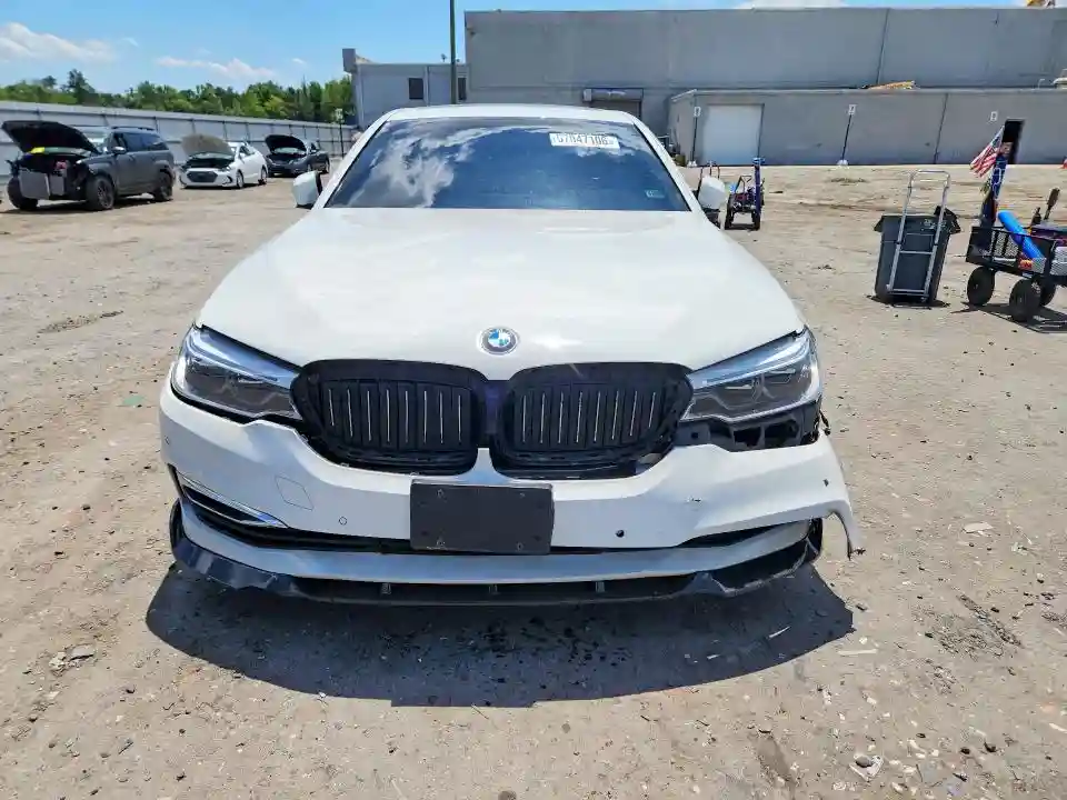 WBAJE7C30HG887698 2017 BMW 5 SERIES-4
