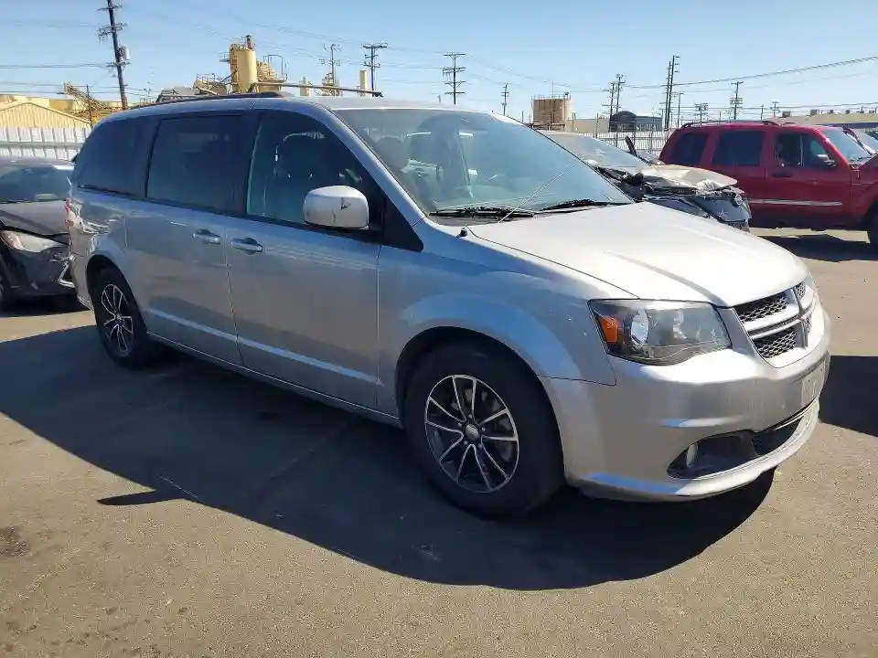 2C4RDGEG6JR283926 2018 DODGE CARAVAN-3