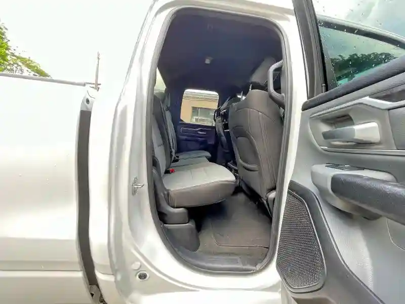1C6RRFBG8MN728109 2021 RAM 1500-5