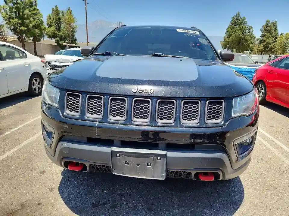 3C4NJDDB3LT177767 2020 JEEP COMPASS-4
