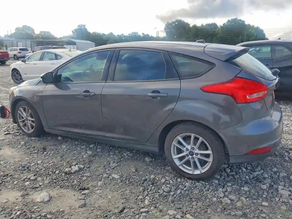 1FADP3K27FL328736 2015 FORD FOCUS-1