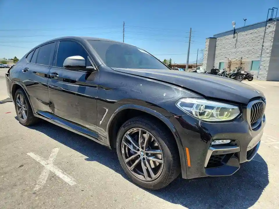 5UXUJ5C50KLJ64402 2019 BMW X4-3
