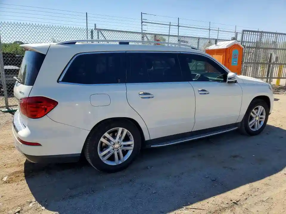 4JGDF2EE9DA190750 2013 MERCEDES-BENZ GL-CLASS-2