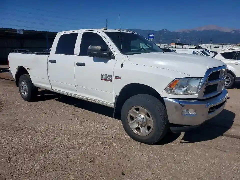 3C6UR5HJ5HG668019 2017 RAM 2500-3