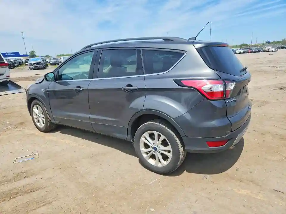 1FMCU0GD2JUC68807 2018 FORD ESCAPE-1