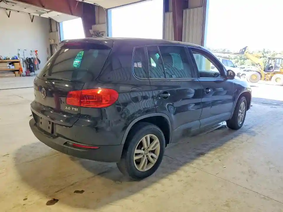 WVGAV7AX3CW520684 2012 VOLKSWAGEN TIGUAN-2