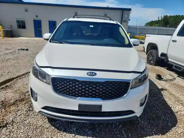 KNDMC5C11G6147056 2016 KIA SEDONA-4
