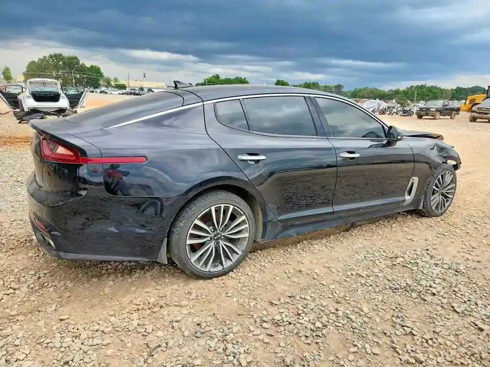 KNAE15LA1K6053159 2019 KIA STINGER-2