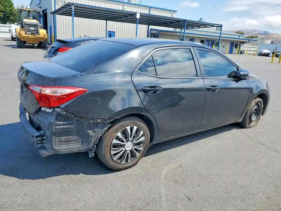 2T1BURHE1JC974319 2018 TOYOTA COROLLA-2