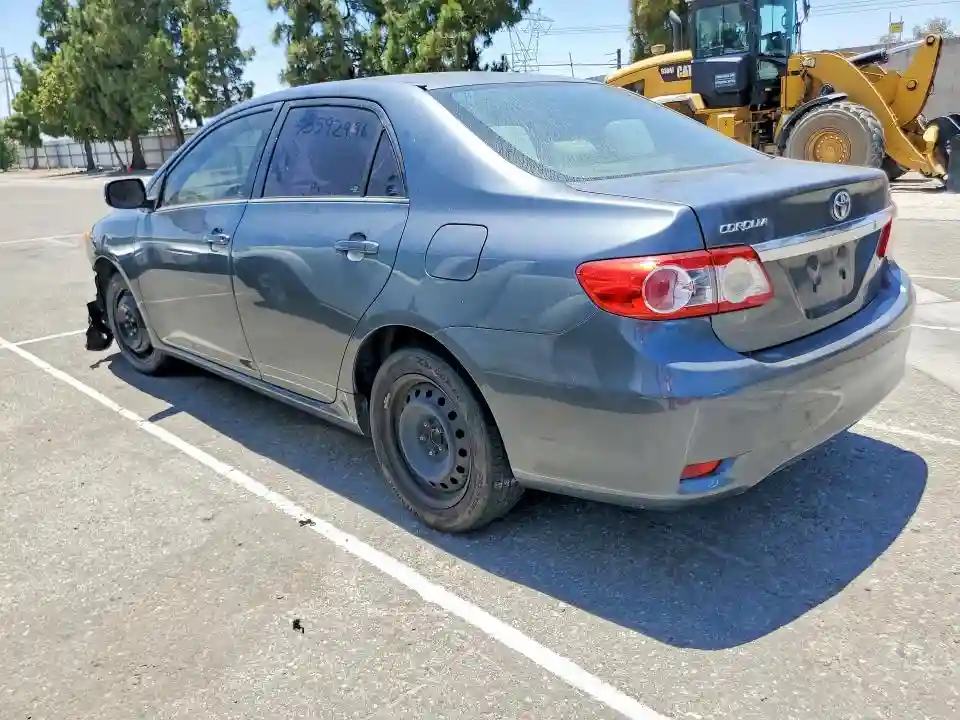 2T1BU4EE9CC826719 2012 TOYOTA COROLLA-1