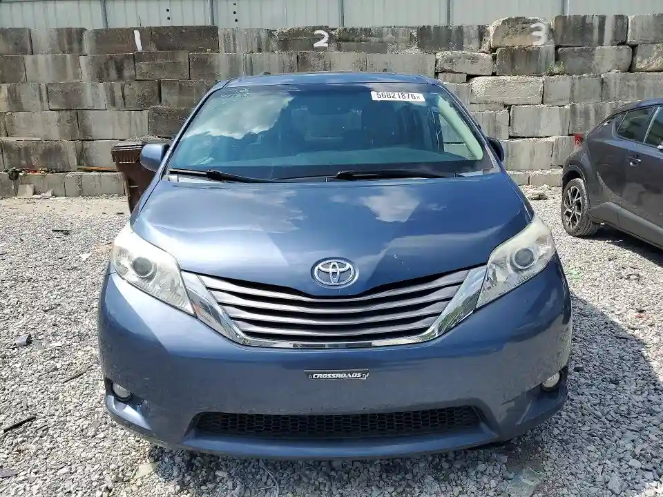 5TDYK3DC7FS568254 2015 TOYOTA SIENNA-4
