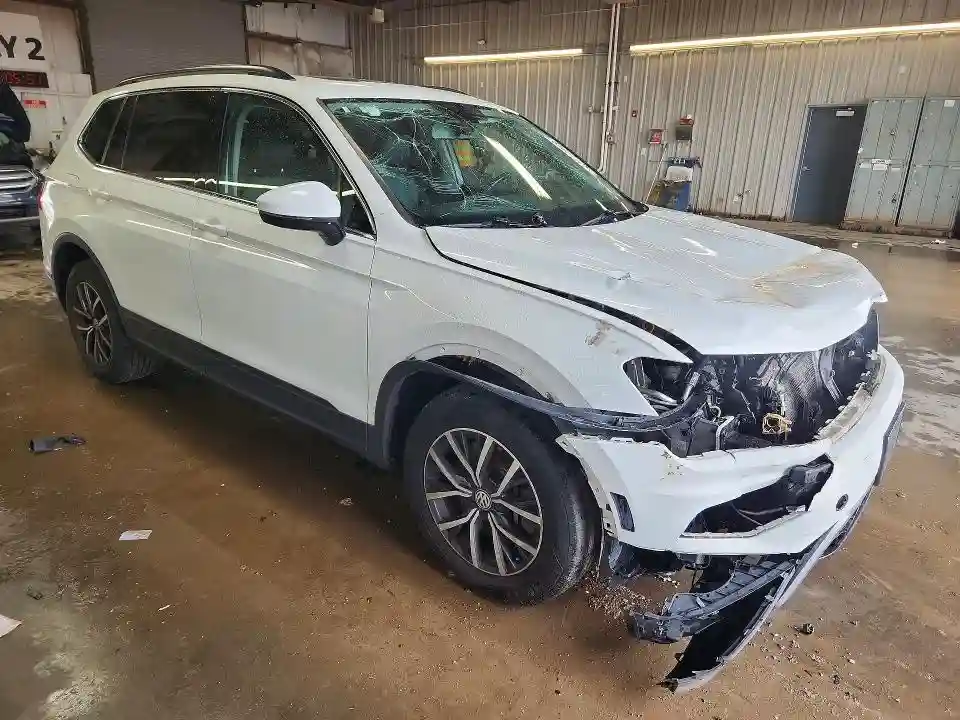 3VV2B7AX0KM081462 2019 VOLKSWAGEN TIGUAN-3