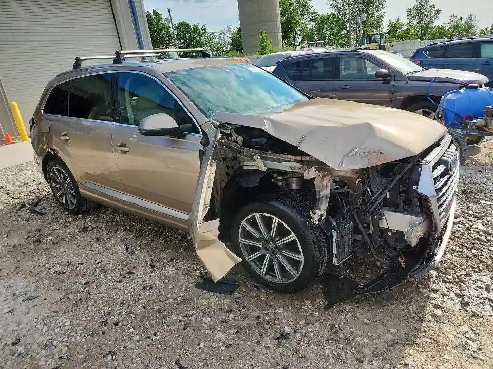 WA1VAAF72JD000079 2018 AUDI Q7-3