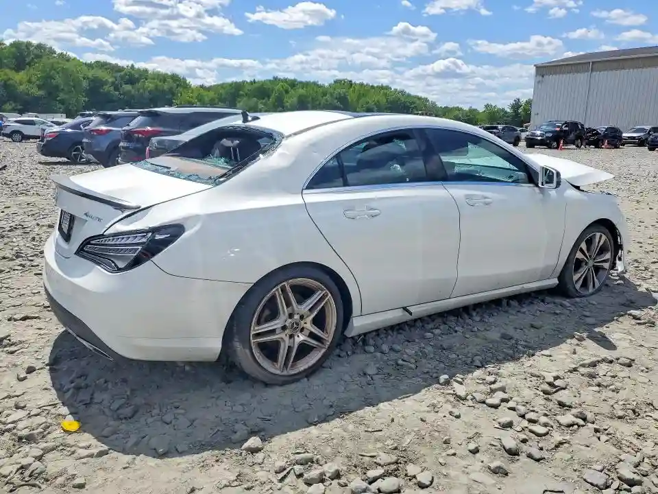 WDDSJ4GB5KN726954 2019 MERCEDES-BENZ CLA-CLASS-2
