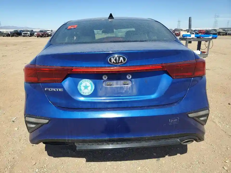 3KPF24AD4ME317080 2021 KIA FORTE-5