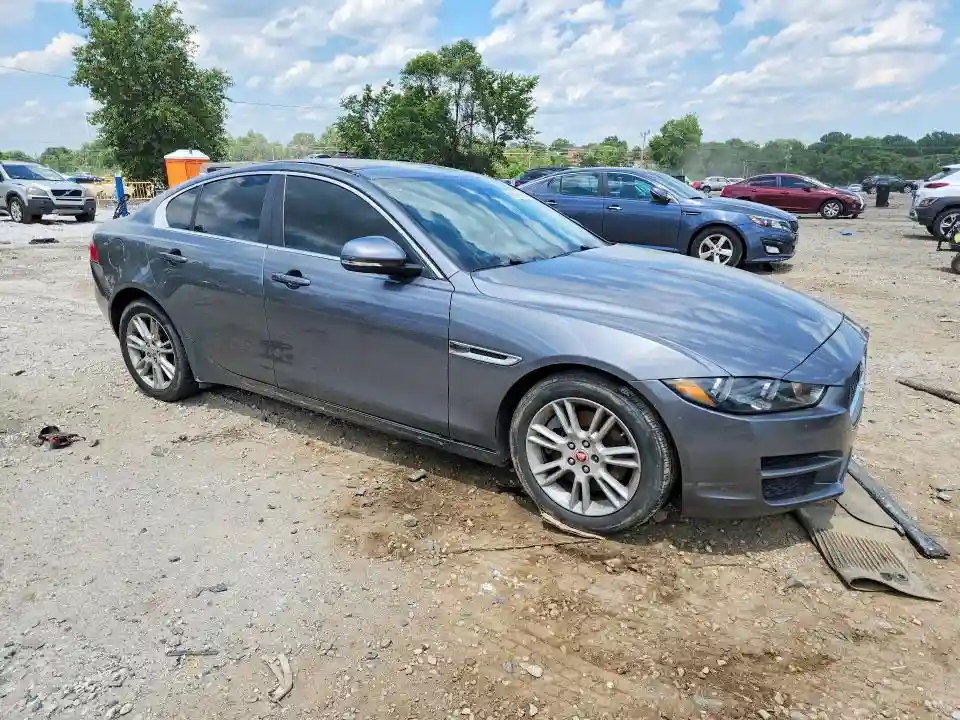 SAJAD4FX2KCP51897 2019 JAGUAR XE-3