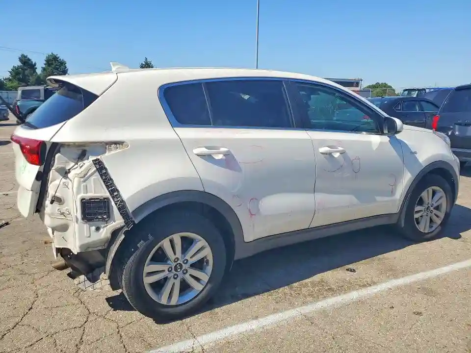 KNDPMCAC8H7159414 2017 KIA SPORTAGE-2