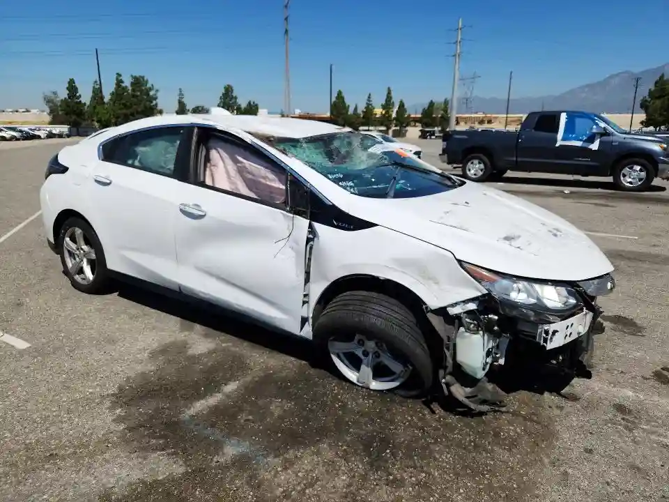 1G1RC6S57JU152399 2018 CHEVROLET VOLT-3