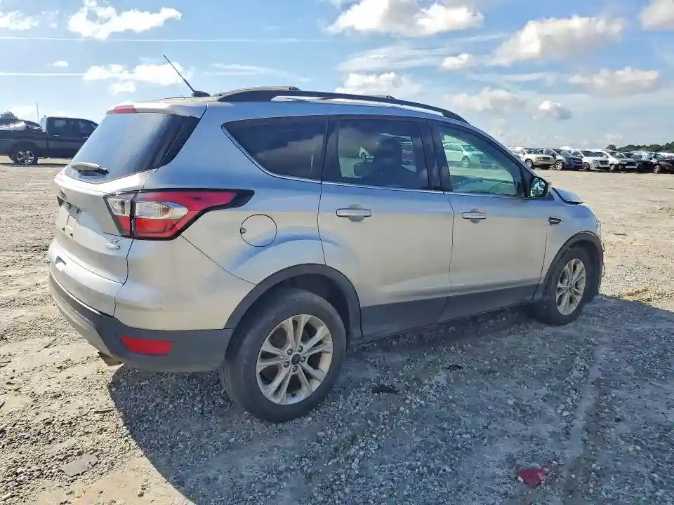 1FMCU9GD1JUA87184 2018 FORD ESCAPE-2