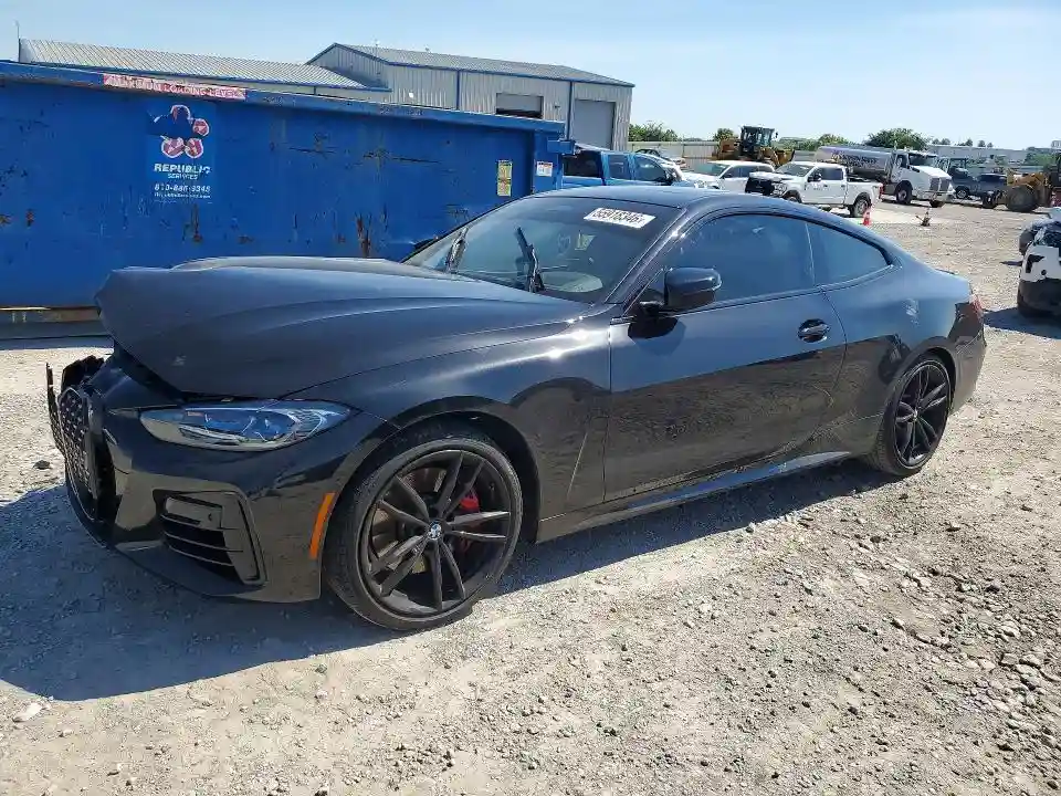 WBA13AR03MCF67022 2021 BMW M4-0