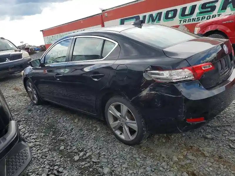 19VDE1F71DE400930 2013 ACURA ILX-1