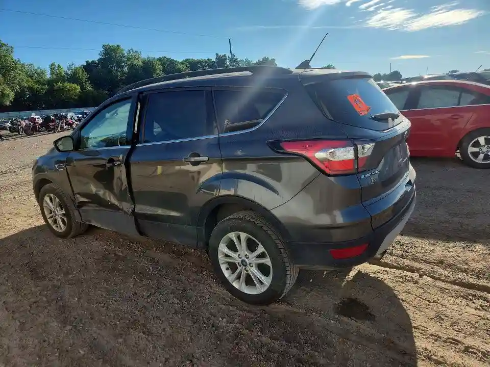 1FMCU9GD1JUD36180 2018 FORD ESCAPE-1