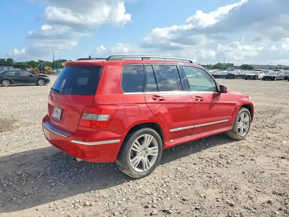 WDCGG5GB2BF551796 2011 MERCEDES-BENZ GLK-CLASS-2