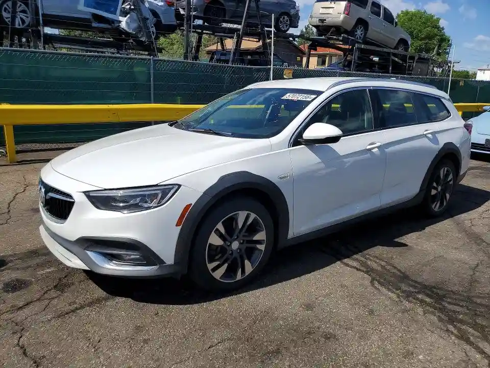 W04GU8SX5J1132141 2018 BUICK REGAL-0
