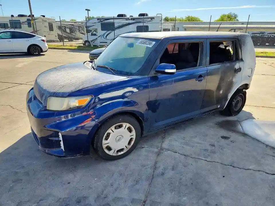 JTLZE4FE4DJ039052 2013 SCION XB-0