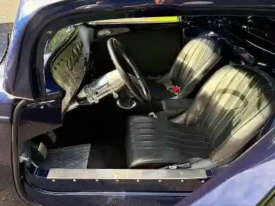 MA-33581 1933 FORD ROADSTER-5