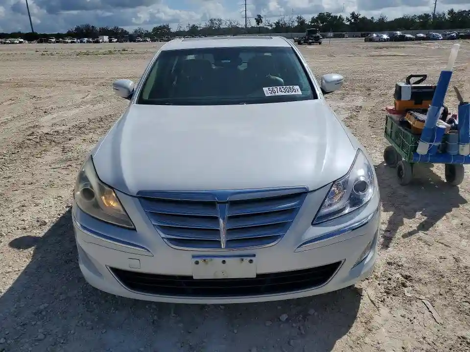 KMHGC4DD3DU229342 2013 HYUNDAI GENESIS-4