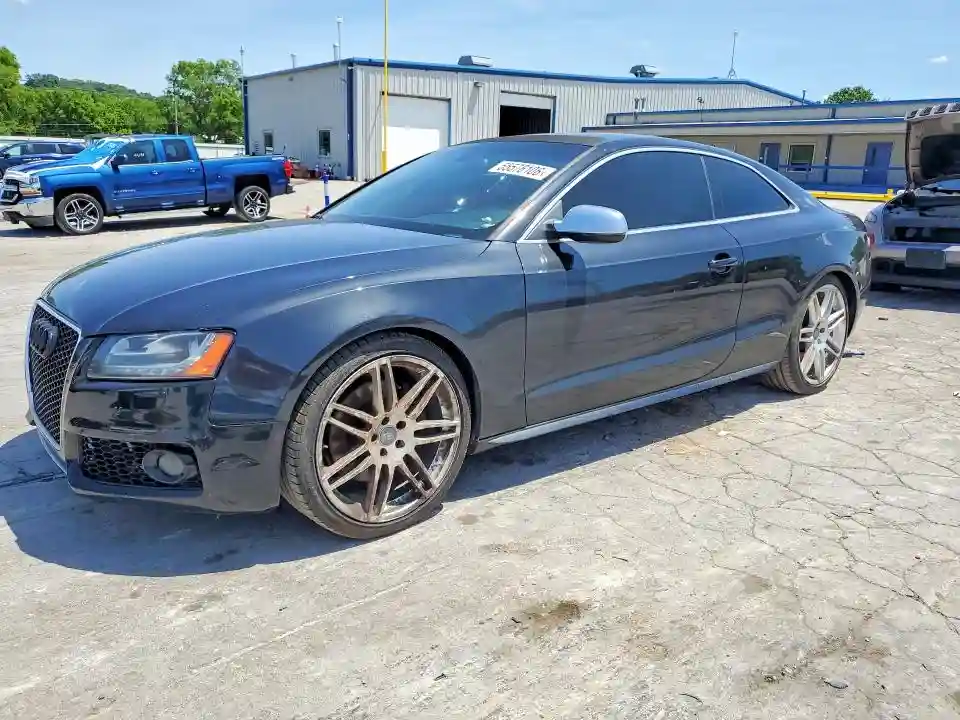WAUVVAFR6AA004193 2010 AUDI S5/RS5-0