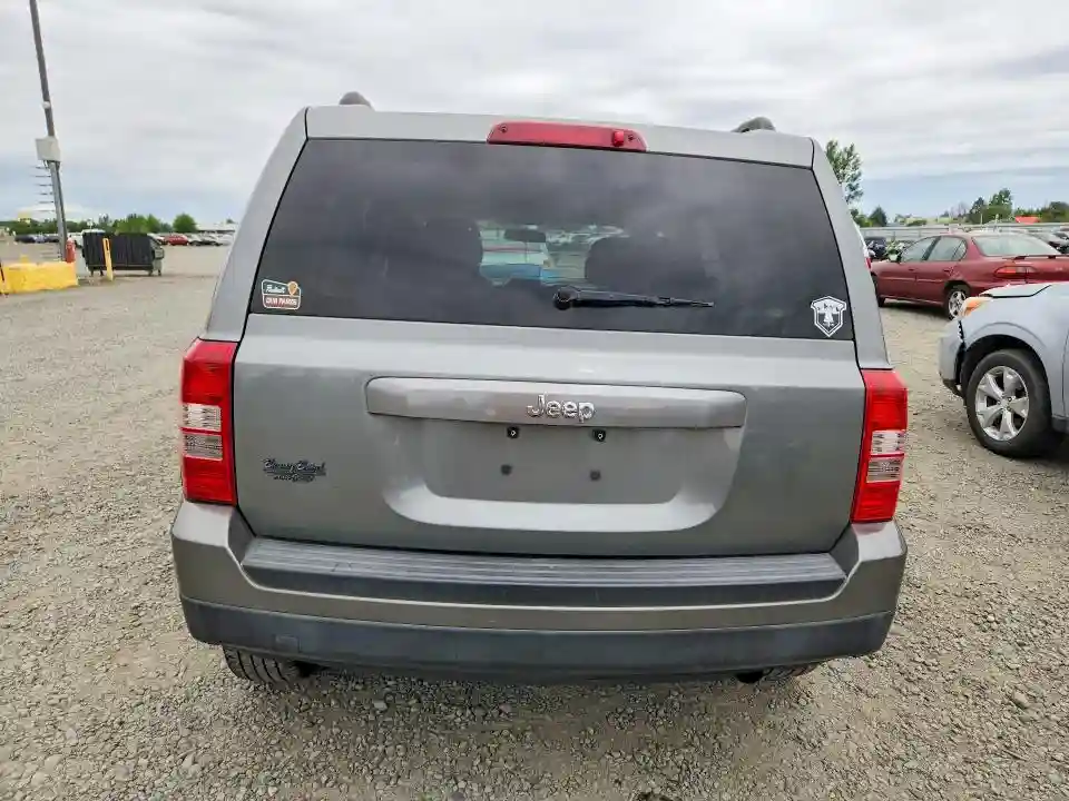 1C4NJPBAXCD610387 2012 JEEP PATRIOT-5