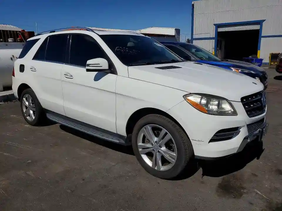 4JGDA5JBXFA618825 2015 MERCEDES-BENZ M-CLASS-3