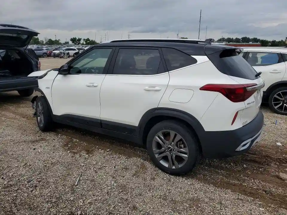 KNDEUCAA9N7301478 2022 KIA SELTOS-1