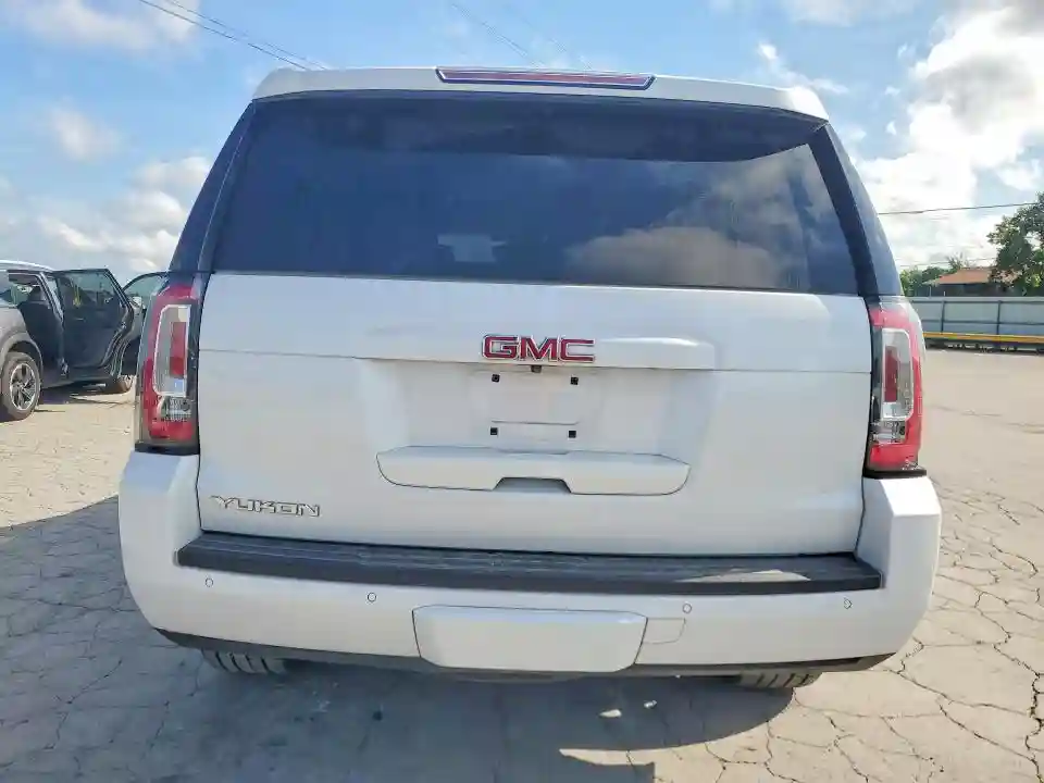 1GKS1BKC3LR273916 2020 GMC YUKON-5
