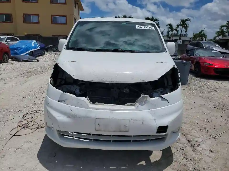 3N6CM0KN8FK735995 2015 NISSAN NV200 SV-4