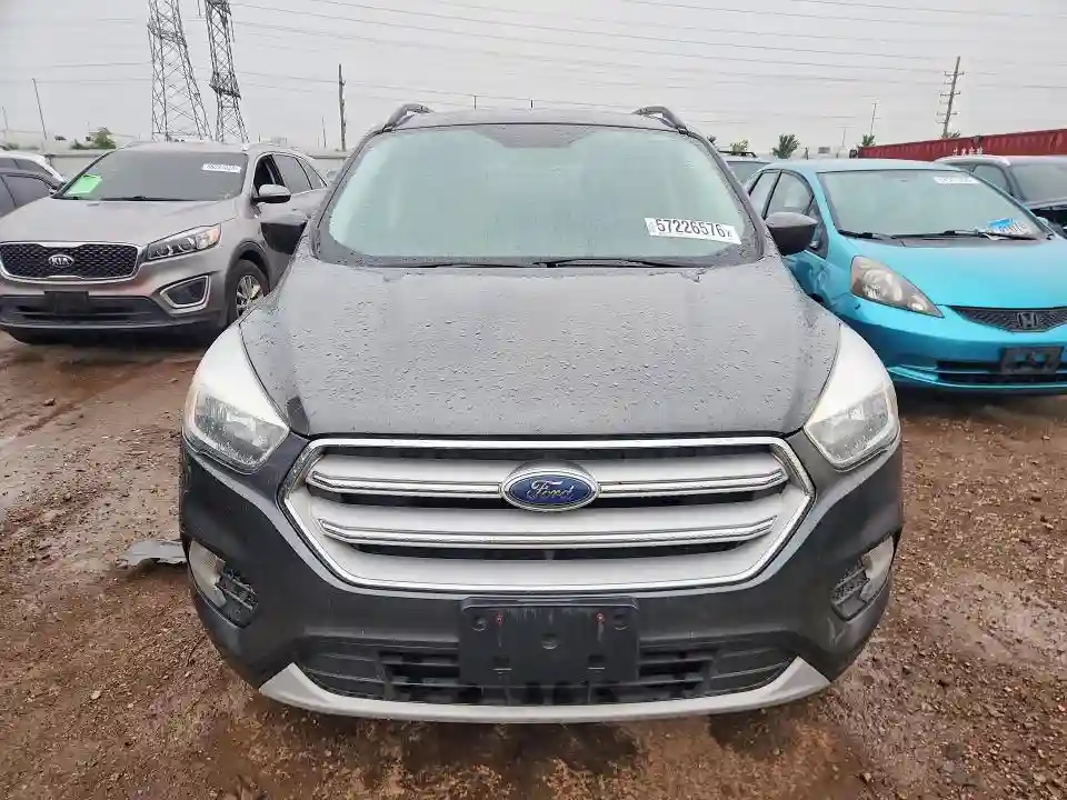 1FMCU0GD2JUB06630 2018 FORD ESCAPE-4