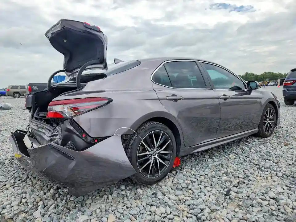 4T1G11AK5NU618301 2022 TOYOTA CAMRY-2